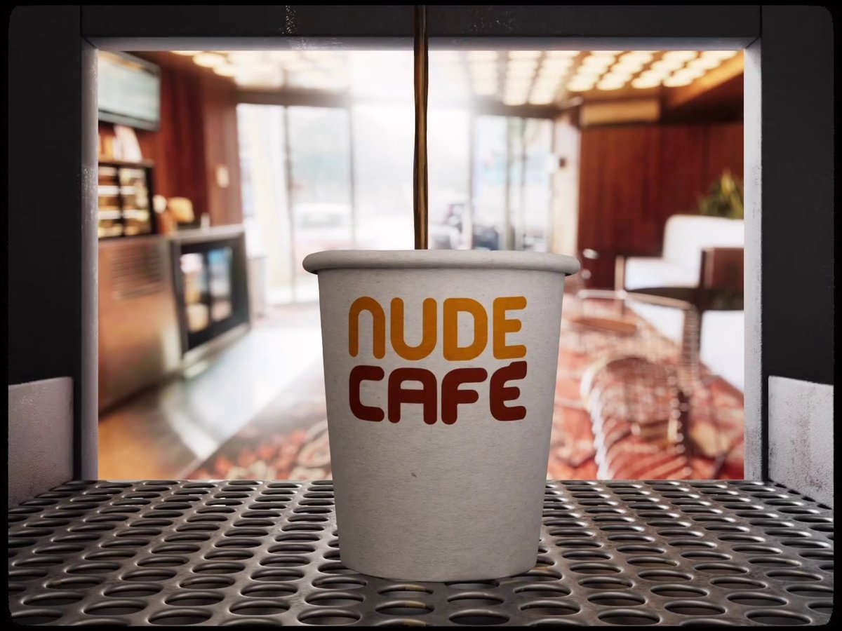 Nude Café